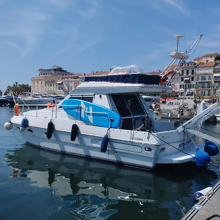 Sunset Yacht Rooftop A Juan